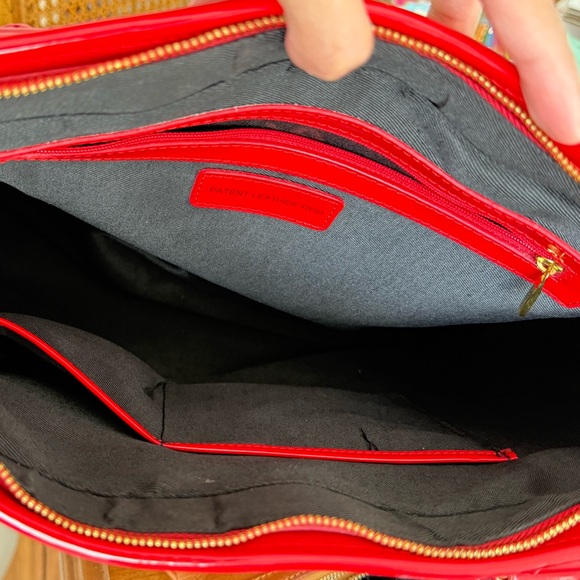 St. John PVC Tote in Black/Red/Ivory or light yellow hard to tell VGUC - Picture 12 of 17